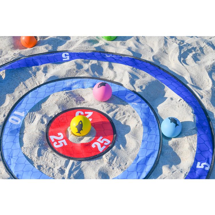 Fish Fly Yard Game