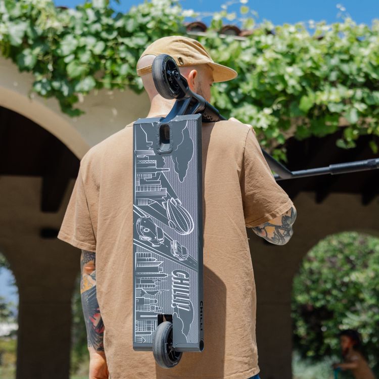 Micro Chilli Zeppelin Pro Scooter -  Black/Grey