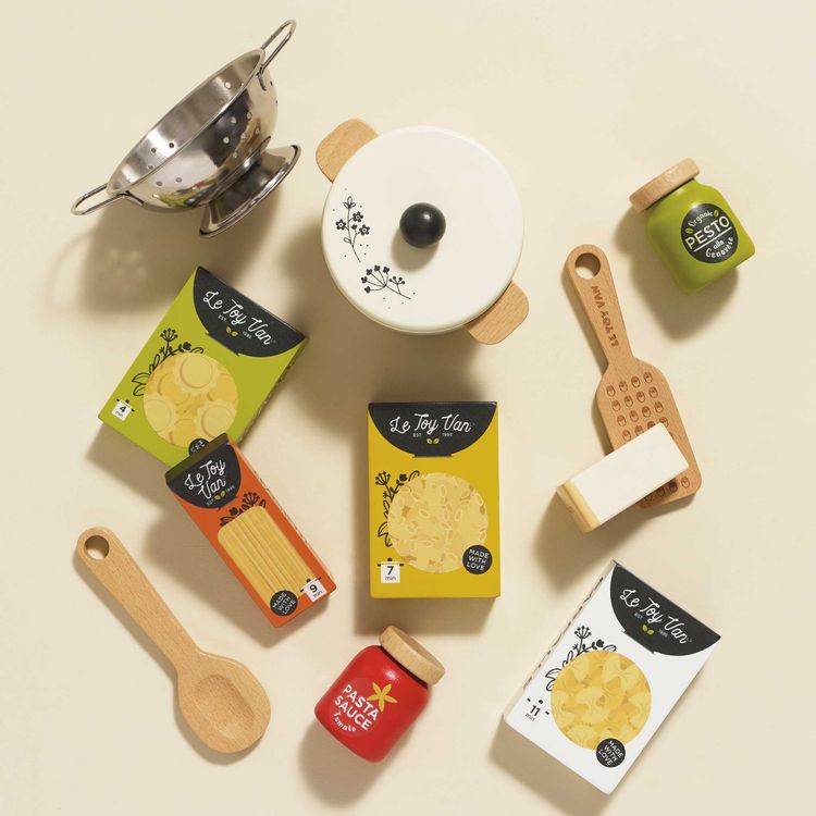 Organic Wooden Pasta Set - 12 Pieces