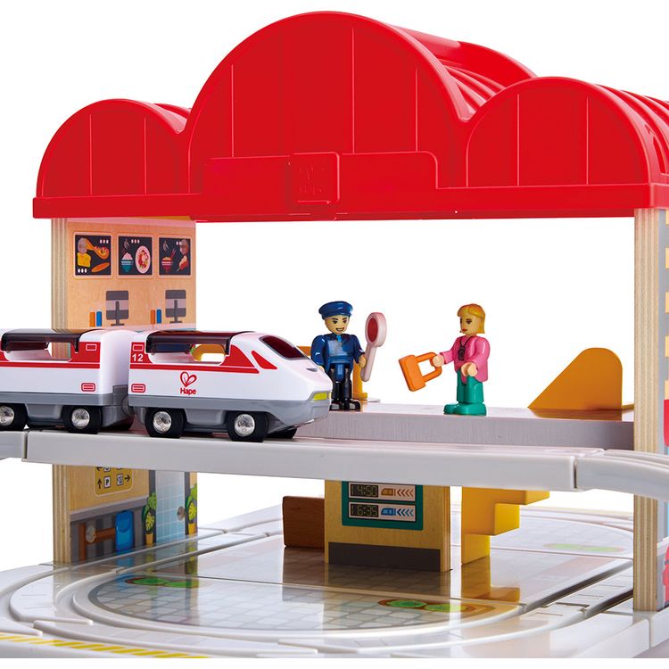 Portable Train Station Set