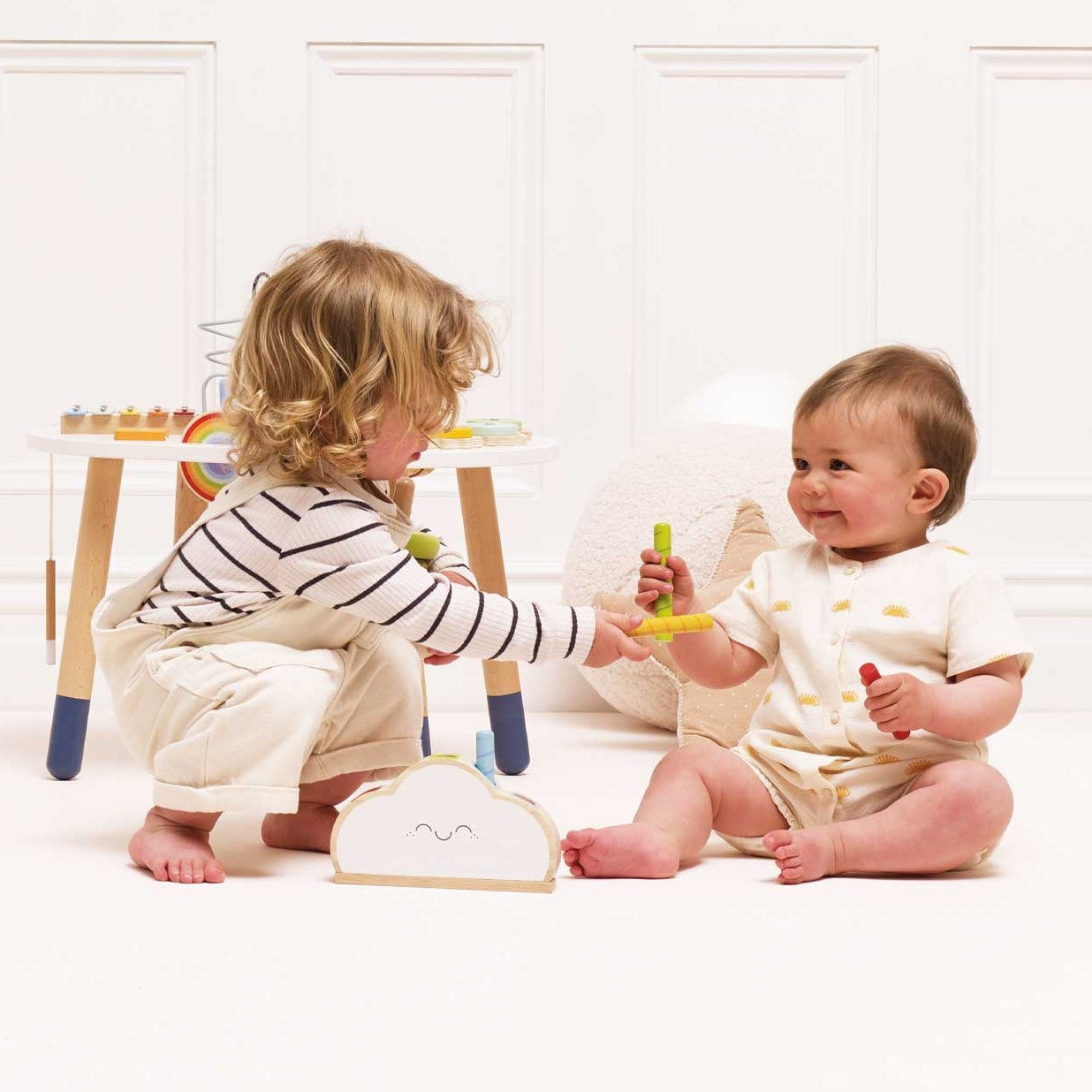 Rainbow Cloud Pop-up Toy