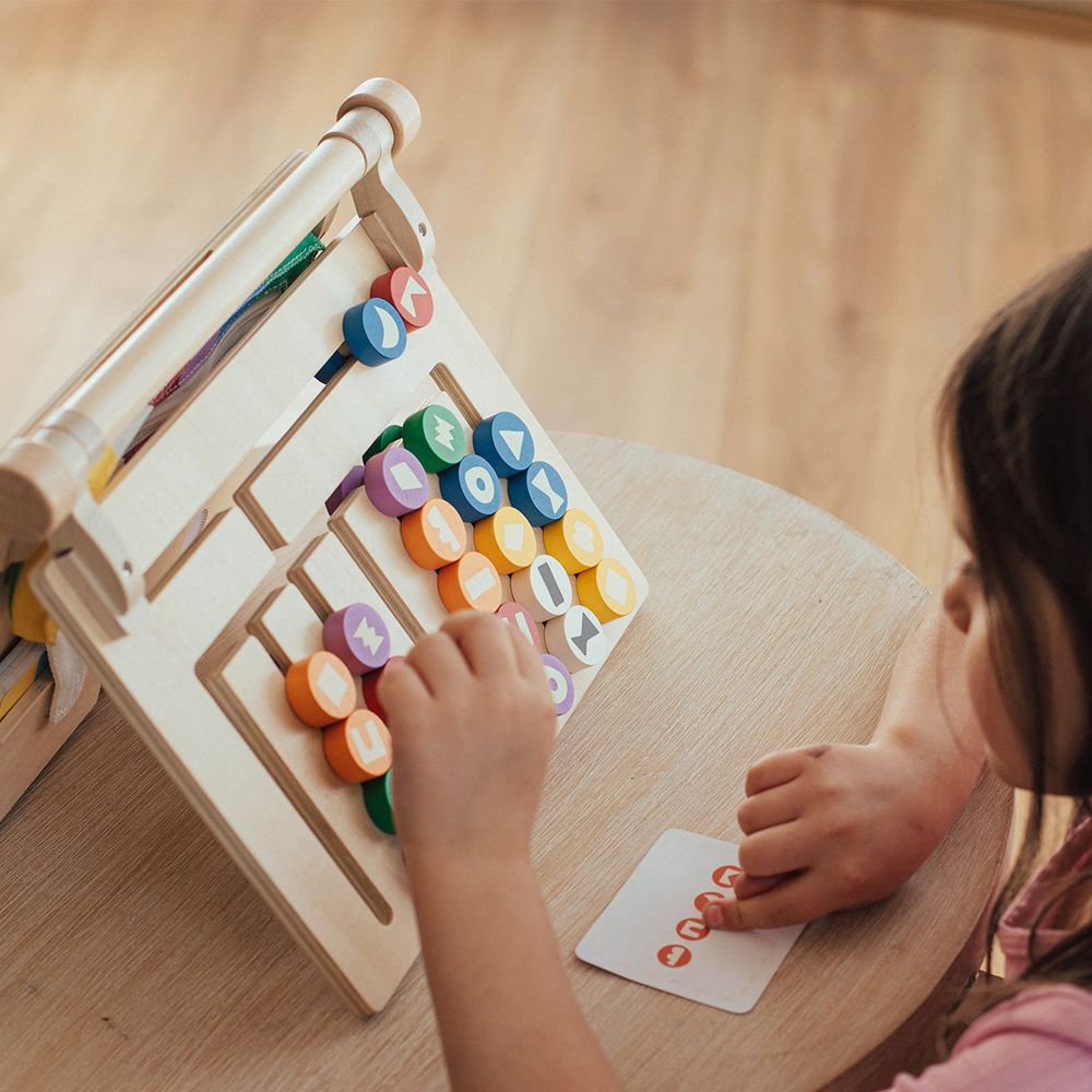 Spellbinder Activity Toy