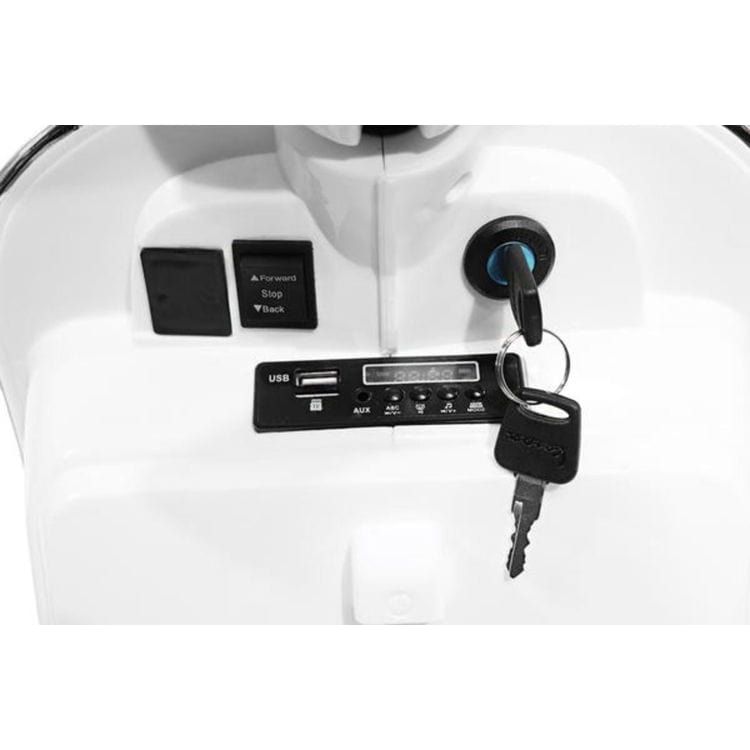 Vespa Scooter 12V White