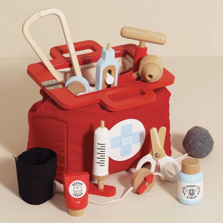 Vintage Doctor Roleplay Wooden Kit - 10 Piece